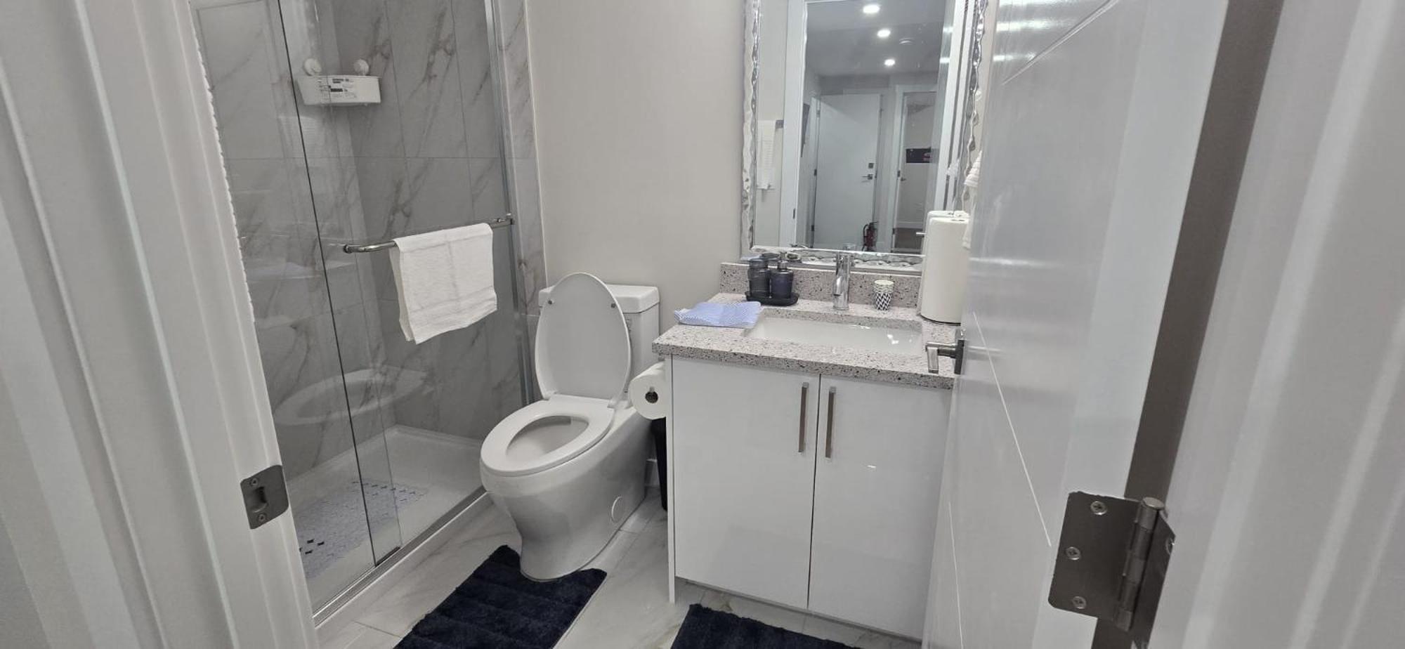 Cozzy Cityscape & Airport Retreat Apartment Calgary